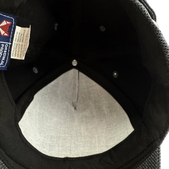 FOX "VIENNA" Rubber Patch Mesh Snapback Cap – Modern City Logo Hat - Picture 10 of 11